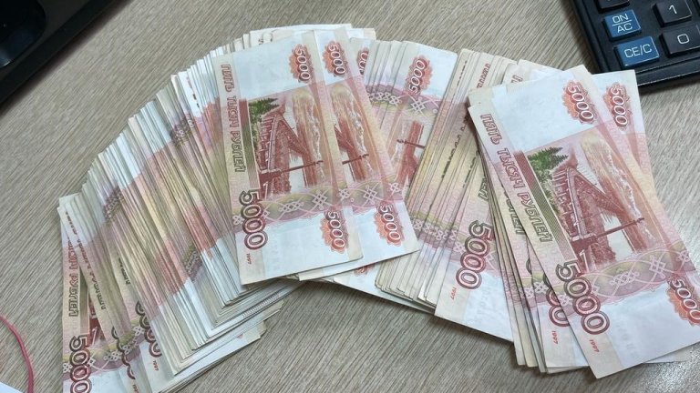 Математик из Иркутска перевёл мошенникам 8 млн рублей